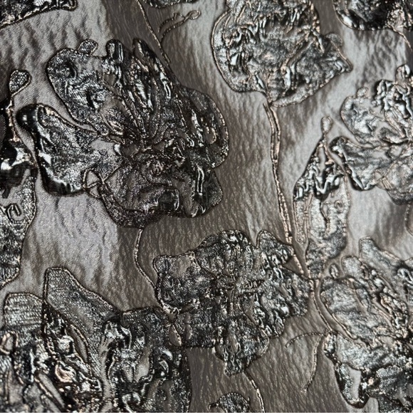 NWT J.Marie The Kai Silver Gold Floral Mini Skirt Sz L - Picture 9 of 10